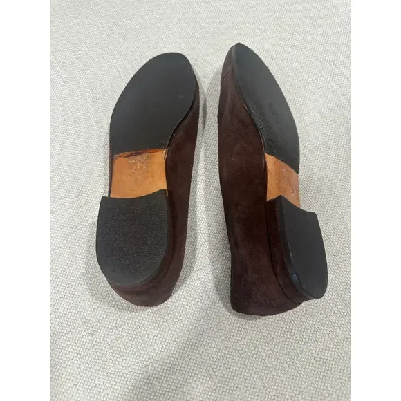 Chanel Brown Suede Flats - Picture 4 of 8